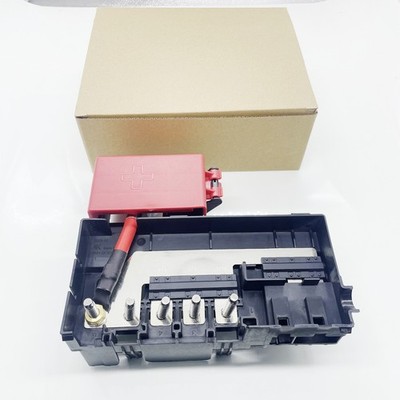 Fits GM Battery Distribution 84354716 Engine Compartment Fuse Block