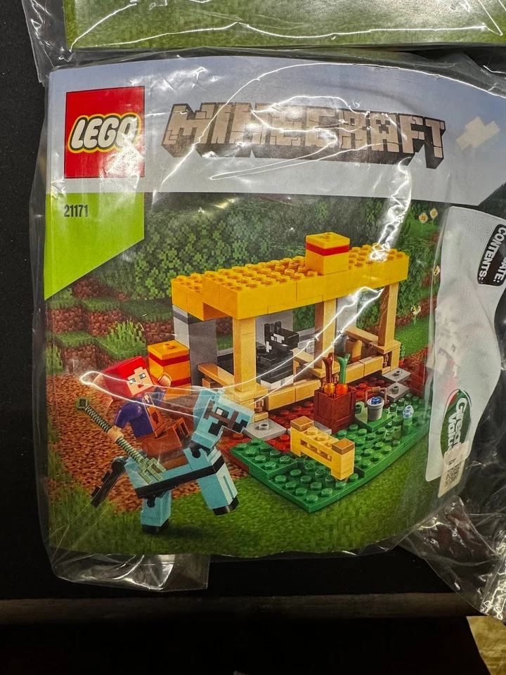 LEGO Minecraft LOT 21181 21240 21171 Rabbit Horse 99% complete Free shipping - Image 4 of 4