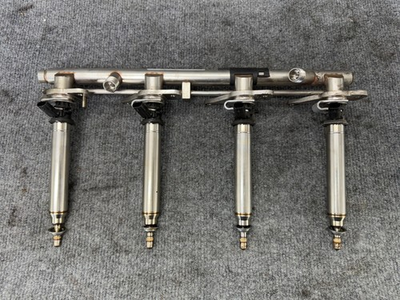 #ad #ad Engine Pressure Fuel Injector Rail Left Mercedes R231 Sl550 Sl63 oem $100.00