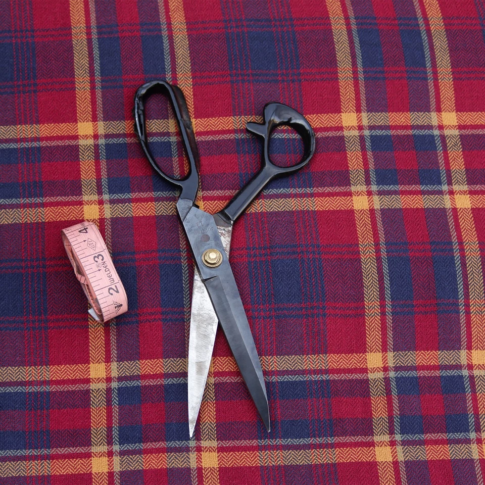 Tela de tartán a cuadros roja 100 % algodón tejido espiga 58" ancho vestido artesanal Foto 4 de 4