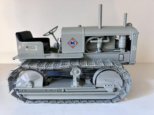 SPEC-CAST ALLIS-CHALMERS MONARCH "35" CRAWLER TRACTOR-1:16 MINT in BOX-BEAUTIFUL - Picture 7 of 24
