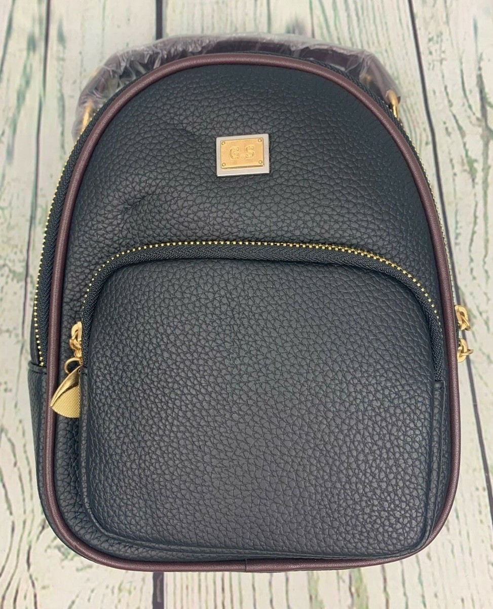 kylie jenner louis vuitton backpack red and black Kylie Jenner Gives Fan a Louis Vuitton Backpack For His Birthday