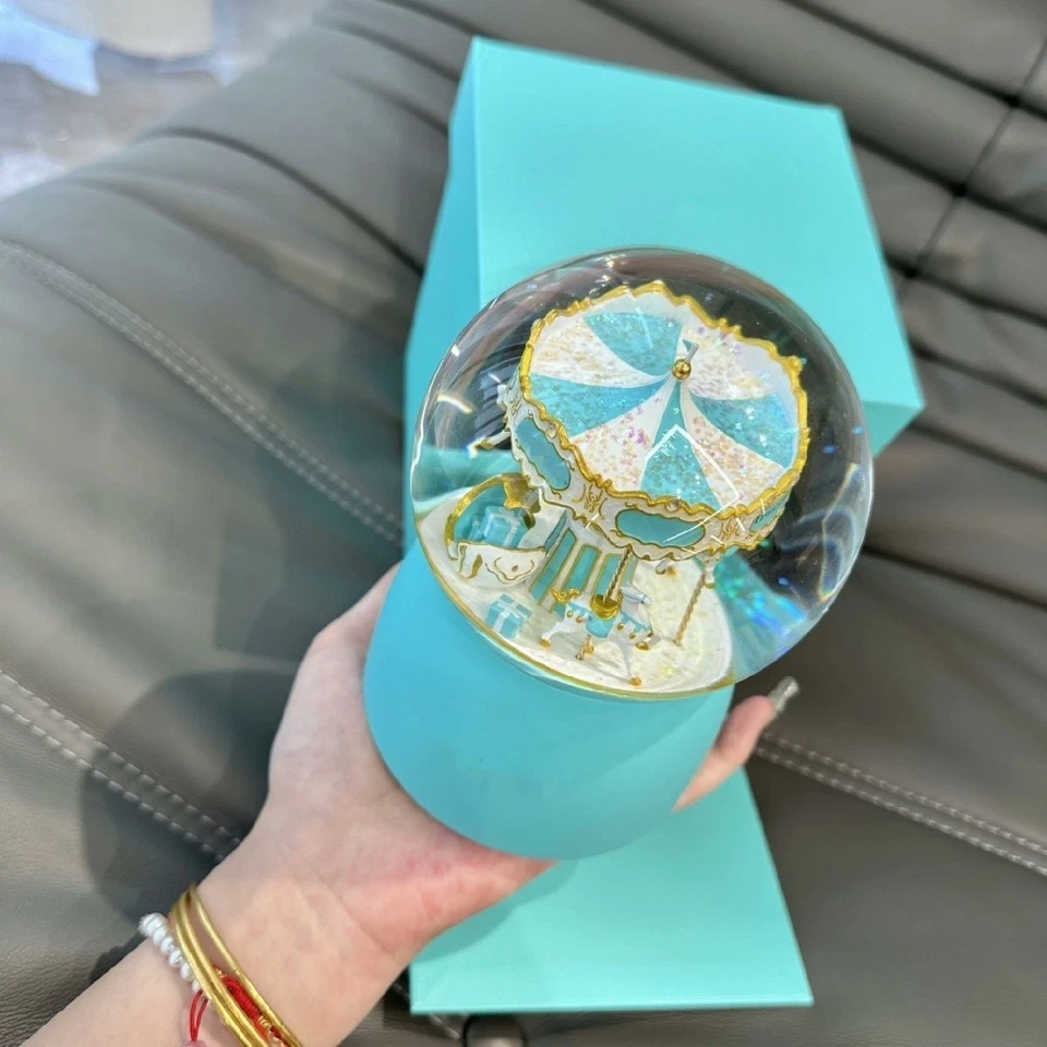 Carousel Musical Snow Globe Brand New In Box Christmas Gift - Image 4 of 4