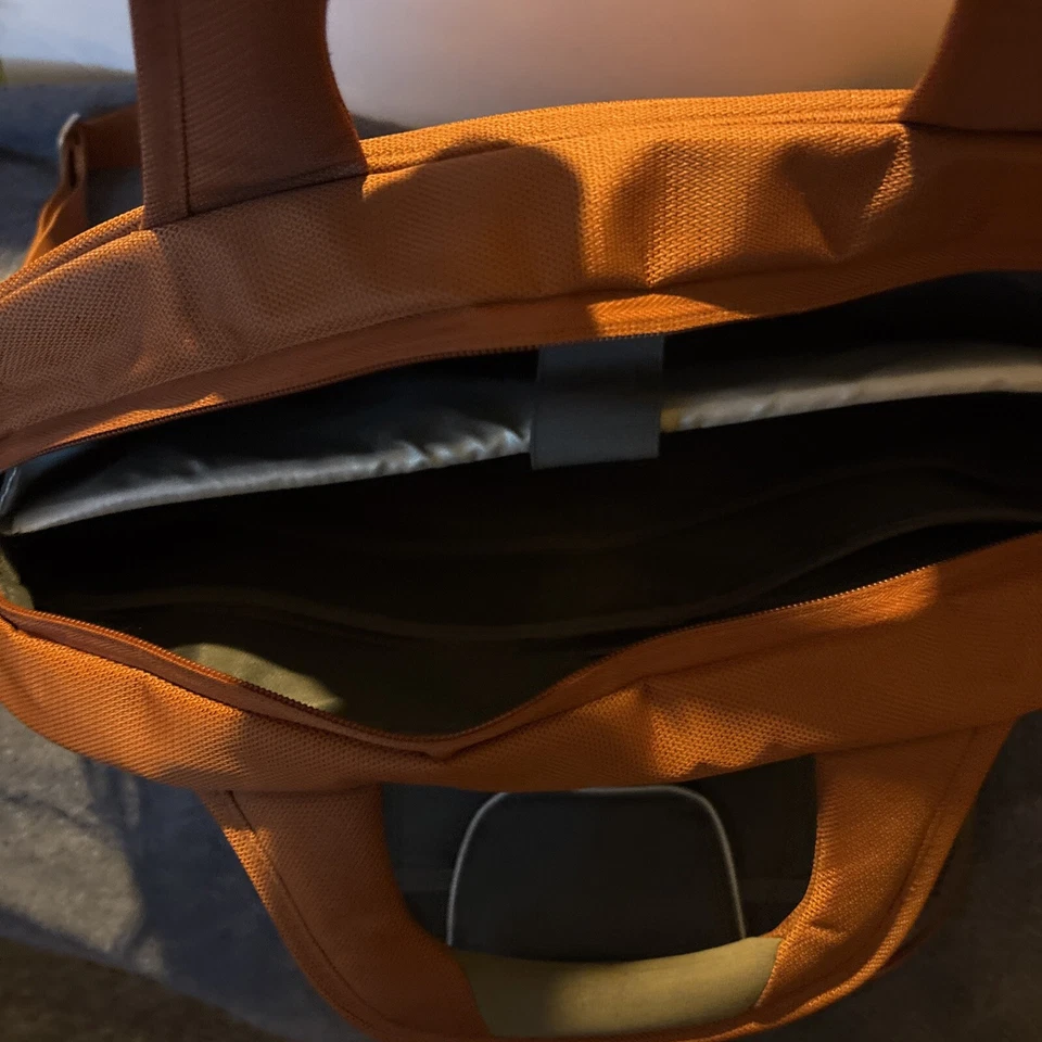 Portátil/maletín MSB By Sundew Foto 3 de 4