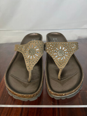 Italian Shoemakers Sandals Silver Beaded Size 7 Thong Cork Rubber Bottom