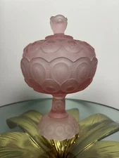 L.E. Smith Pink Satin Moon And Star Lidded Compote