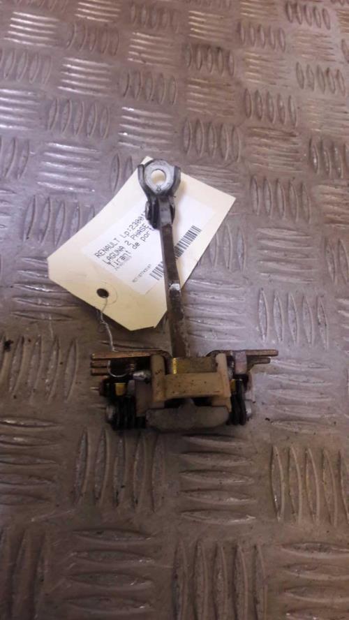 Tirant De Porte Arrière Pour Renault Laguna 3 - Pièce De Rechange Neuf (NTY) - Référence OE 824310001R