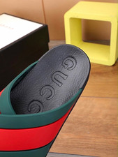 Gucci Men’s Slide Sandals Green/Red Stripe Logo Rubber EU 42 US 8.5