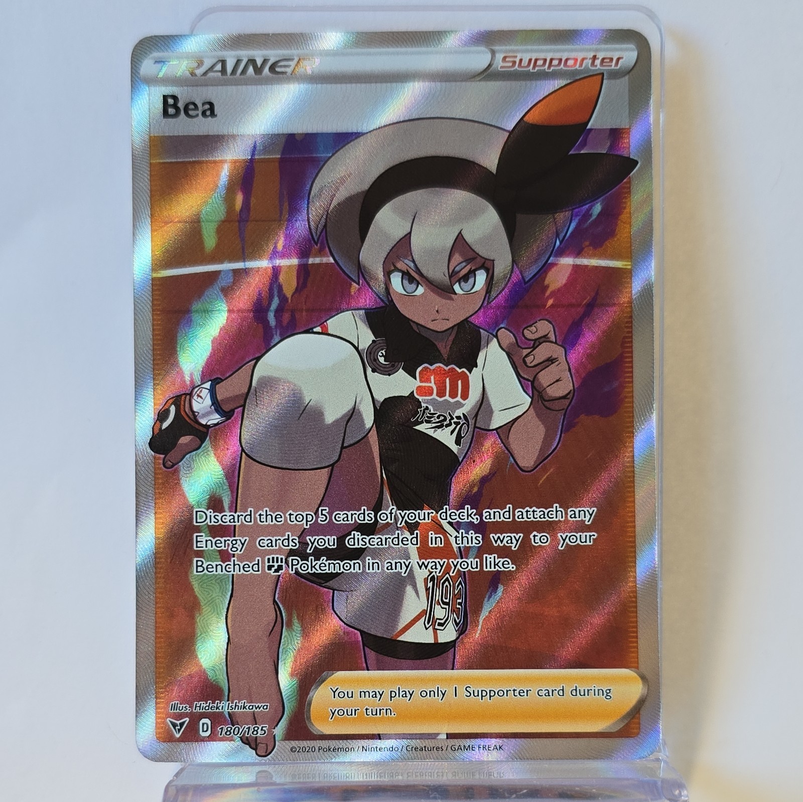 Pokémon Bea Full Art Holo Trainer Card 180/185 Vivid Voltage NM