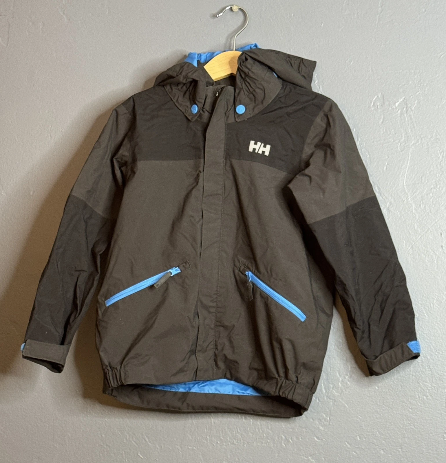 Helly Hansen Rain Weather Windbreaker Light Packable jacket Kids 104 Size 4