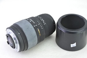 für Nikon AF, Sigma 70-300mm f/4-5.6 DG, FX, built-in AF-Motor