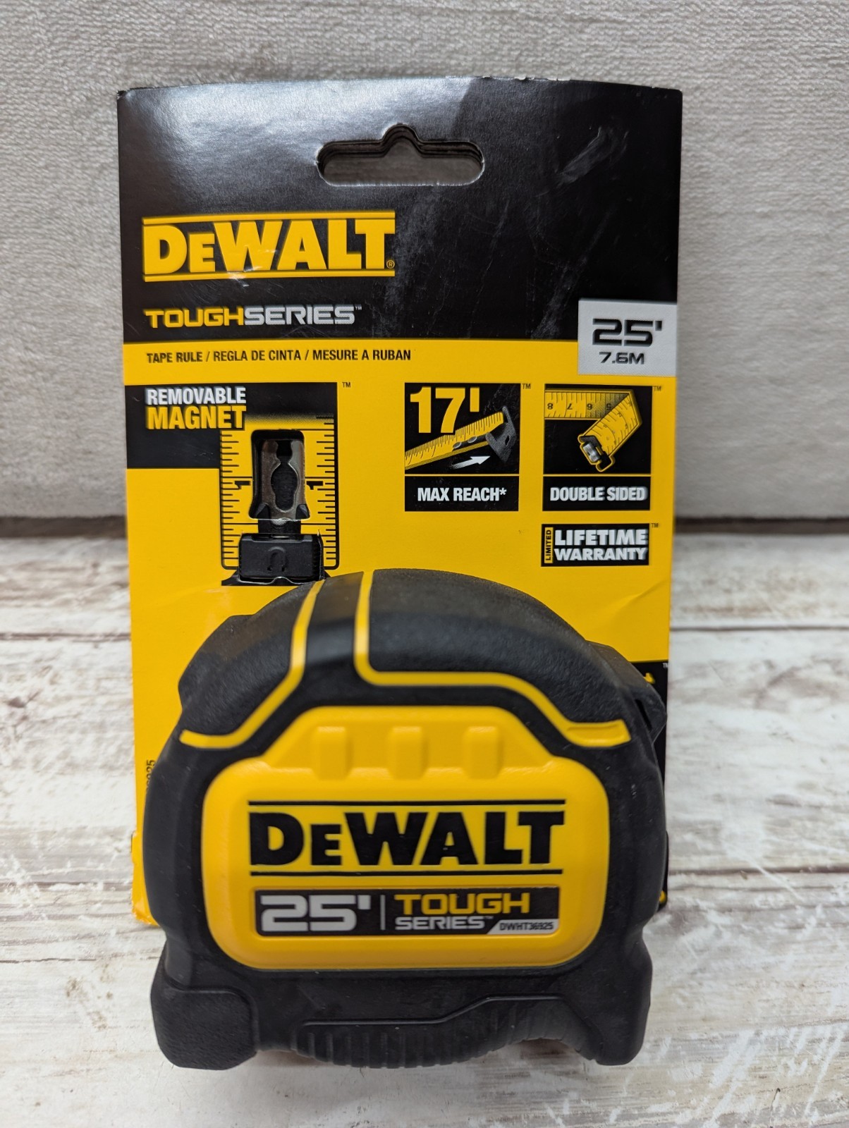 25' Tough Series, Dwht36925, Removable Magnet, 17' Reach New