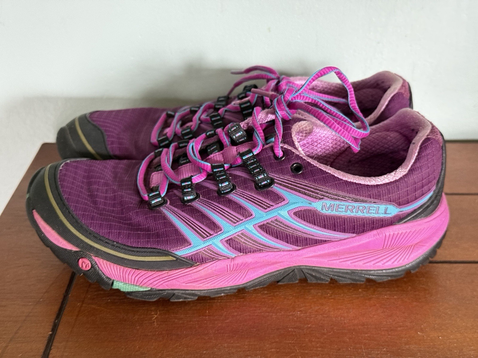 Merrell Womens All Out Rush Trail Running Shoes Purple Size 7.5