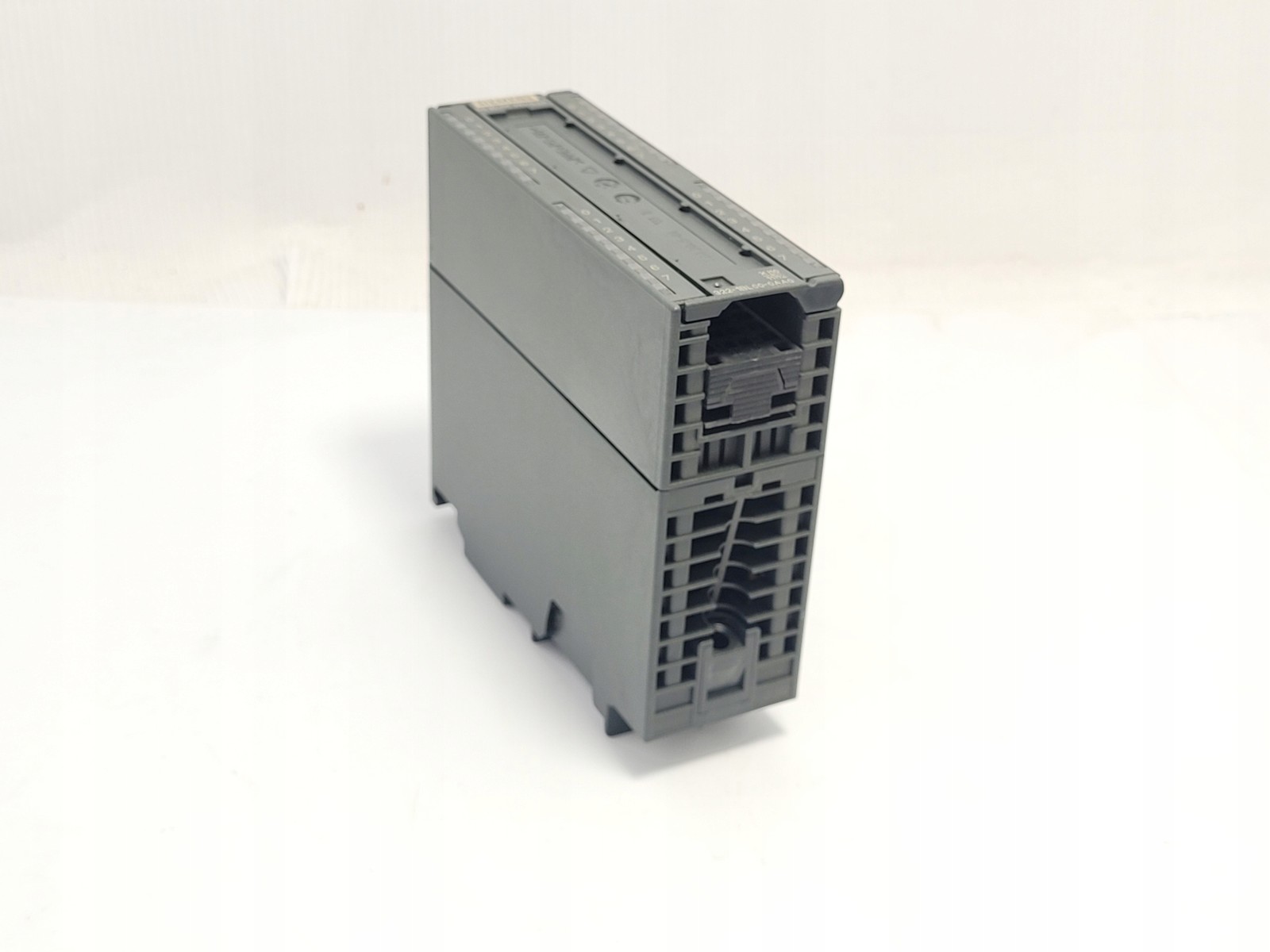 Siemens SIMATIC S7-300 6ES7 322-1BL00-0A0