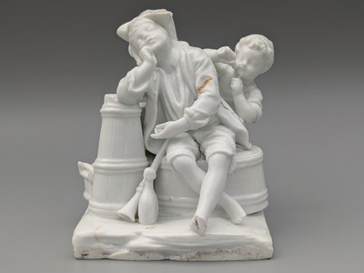 Antike georgische englische deutsche Porzellanfigur 18. Jh. weiß glasiert Mann & Mädchen