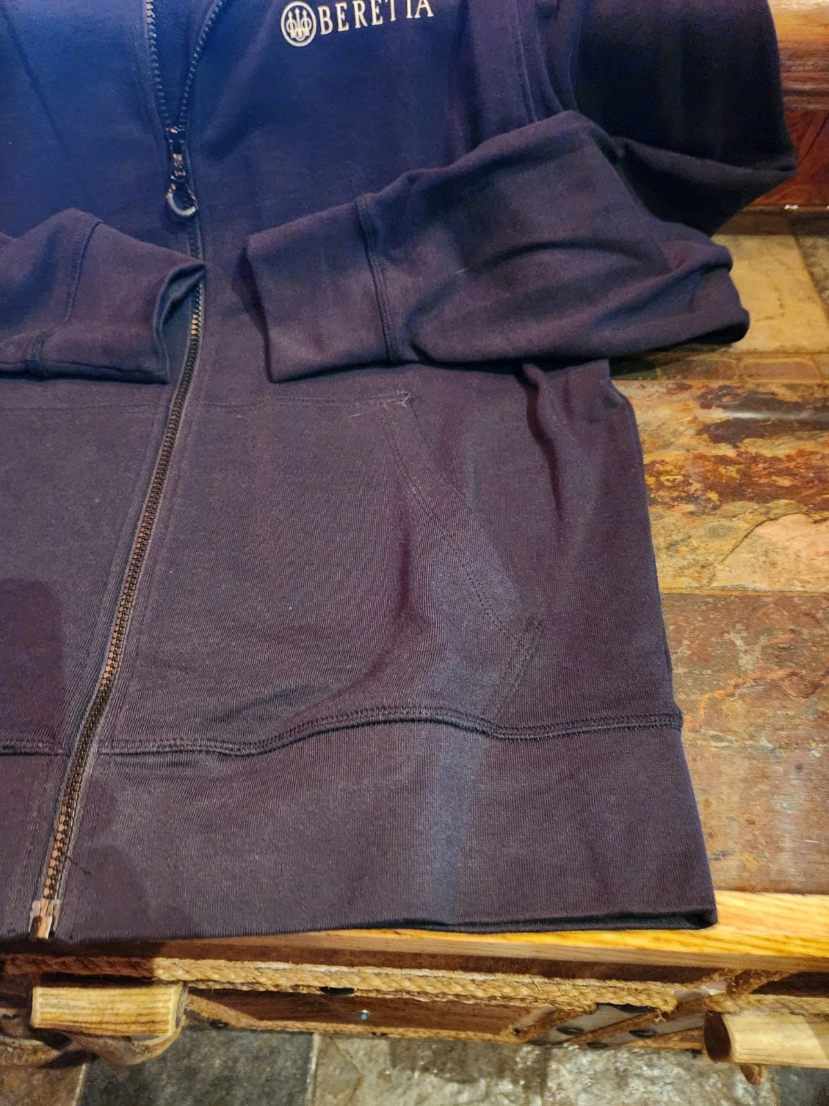 BERETTA TEAM FULL ZIP JACKET MENS SIZE MEDIUM FULL SIZE LOGO - product detail image 7