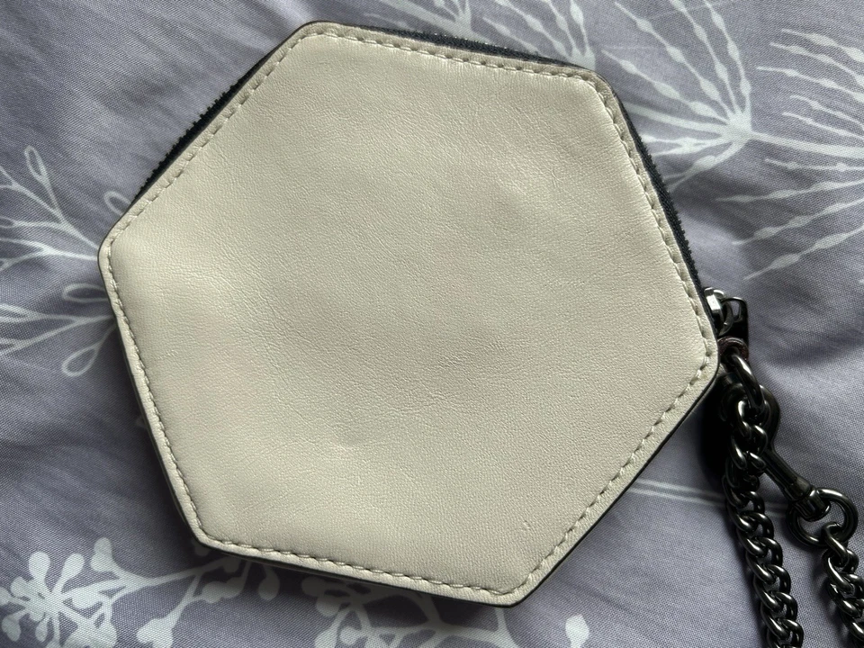 Monedero Star Wars X Coach (solo usado dos veces) diseño vintage Foto 3 de 4