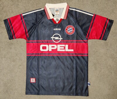 FC Bayern Munich 1997/99 Matthaus #10 Retro Vintage Soccer