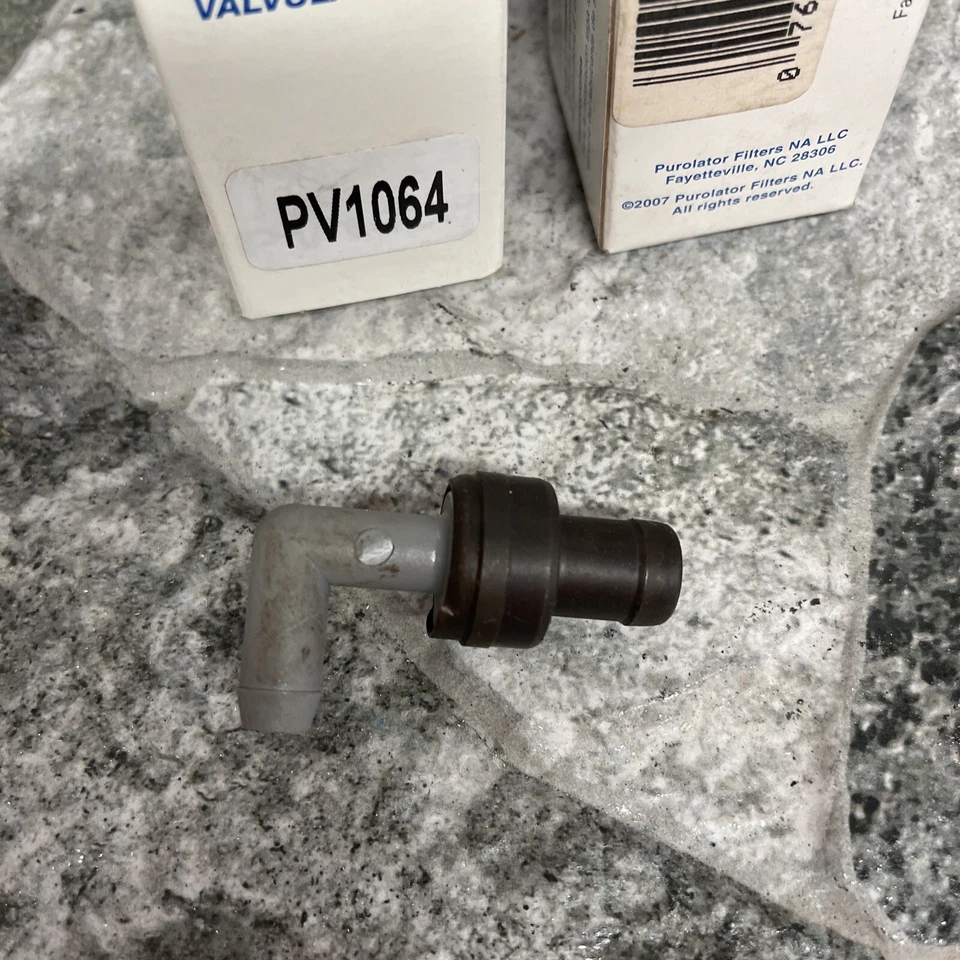 PV1064 Purolator PCV Válvula Chevy Toyota Corolla Chevrolet Prizm 1998-1999 (paquete de 2 Foto 4 de 4