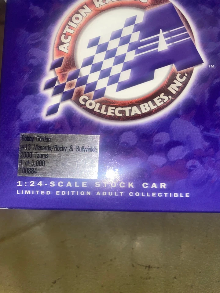 Robby Gordon #13, 2000 Tauro. Menards/Rocky & Bullwinkle. NASCAR de acción 1:24 Foto 3 de 4