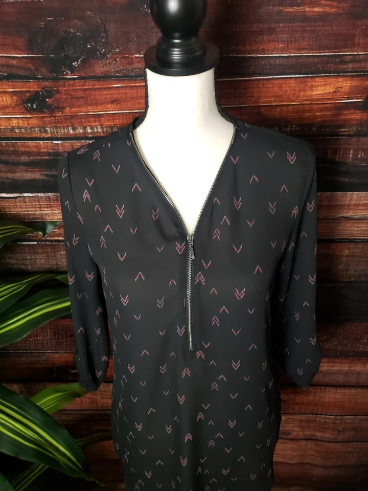 Blusa Maurices tamanho XS zíper frontal parcialmente transparente preta rosa - Imagem 3 de 4