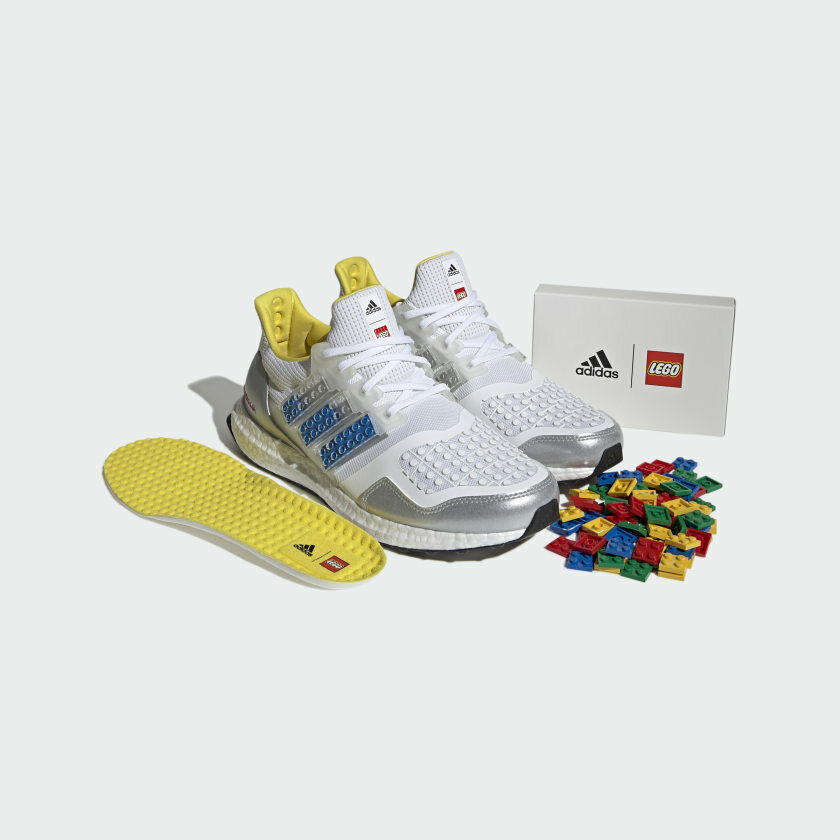 Adidas Ultraboost DNA X Lego Plates Trainers-UK Size 7-FY7690-100