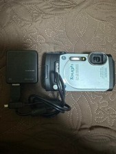 Olympus Stylus Tough TG-870 Digital Camera- White / used