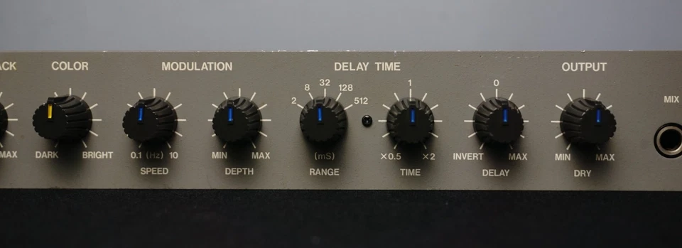 Vestax DIG400 - Rare 80's Digital Delay 1U Rack Mount Effects - 100V DIG 400 - Image 3 of 4