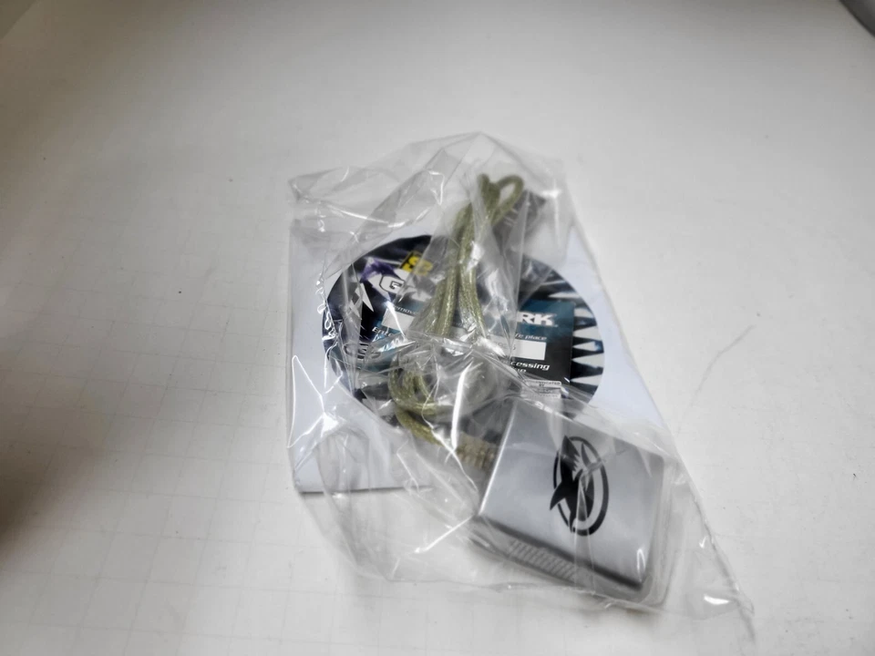 NUEVO Mad Catz 2455 GameShark CD/cable/clave de producto para Nintendo DS Advance Sp Foto 4 de 4