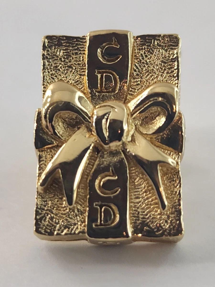 Dior lapel cheap pin