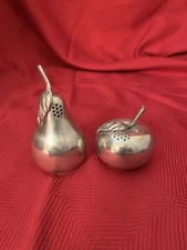 Kirk Stieff Pewter Salt & Pepper Shaker Set Apple Pear Fruit Pewter Vintage