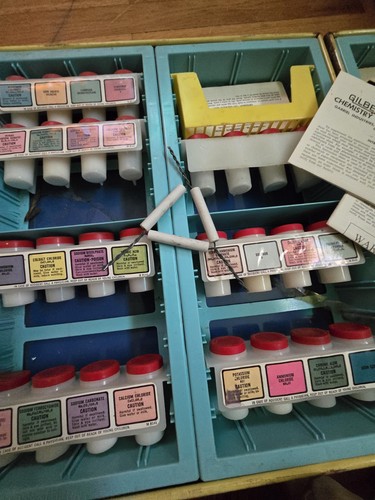 1971 Gilbert Chemcraft portable action lab Nearly Complete With Papers Rare Set - Picture 4 of 24