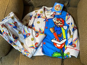 M2 NWT NINTENDO SUPER MARIO Boys Size 4/5 Button Shirt & Pants Pajamas Set