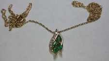 Solid 14k gold emerald diamond pendant chain necklace 1.93 grams - 18"