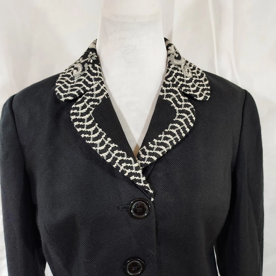 Chaqueta Blazer Coldwater Creek Talla P10 Forrada Abotonada Negra Blanca Manga Larga Foto 3 de 4