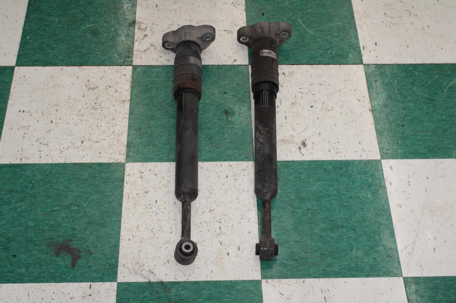 Maserati Ghibli 2014-2021 Rear Left, right Dampers Pair