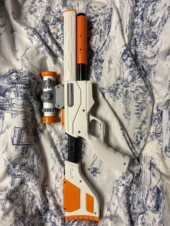 Remington super slam hunting Africa with Gun Controller￼ Nintendo Wii - Image 4 of 4