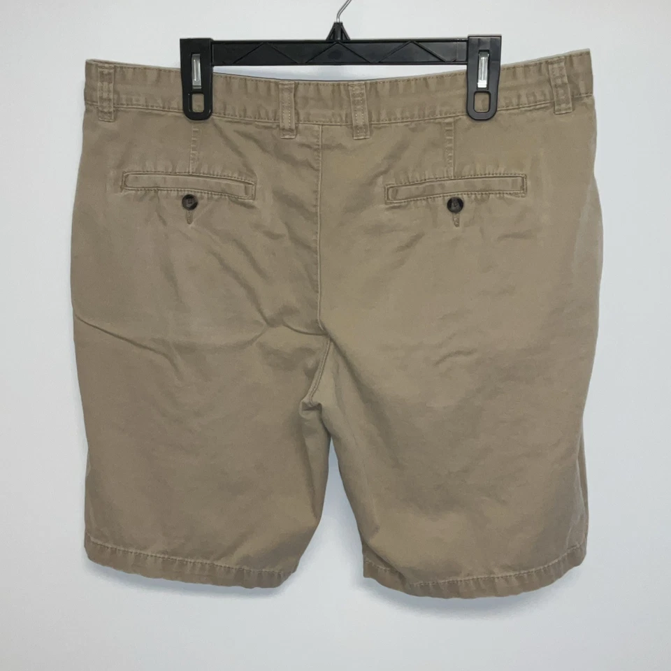 Pantalones cortos Merona para hombre 38 beige Foto 2 de 3