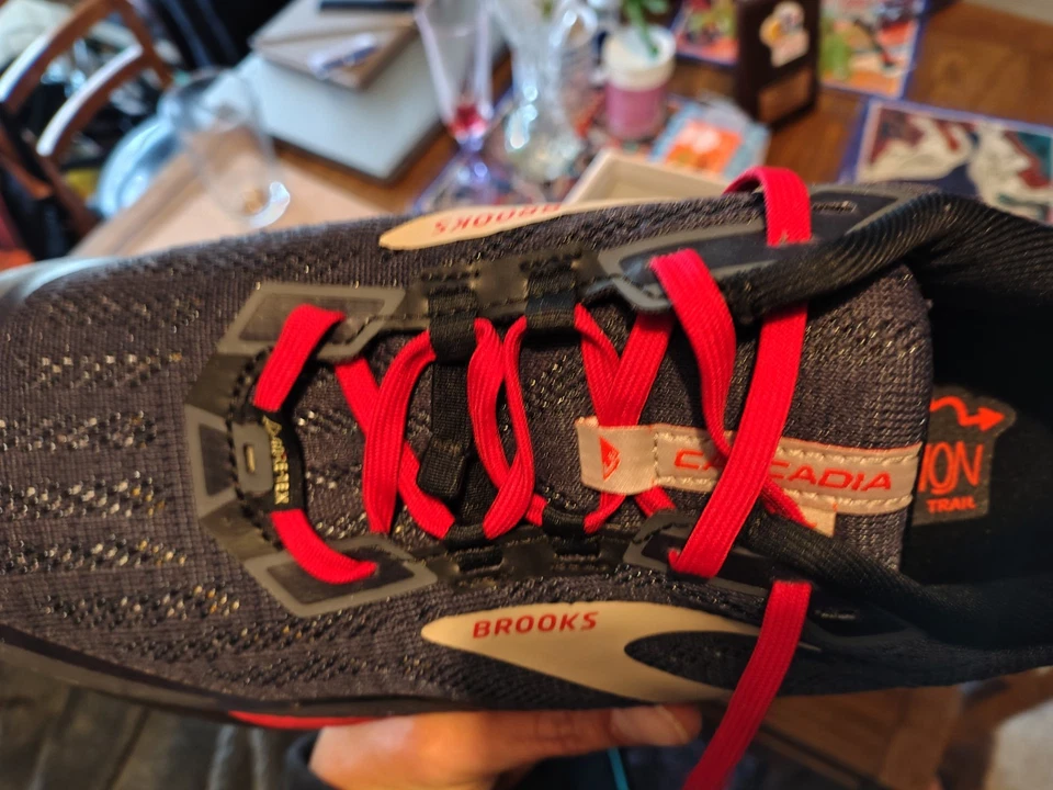 Brooks Shoes Mens Size 9 AU Cascadia 15 GTX Trail Running Shoes - image 3 of 4