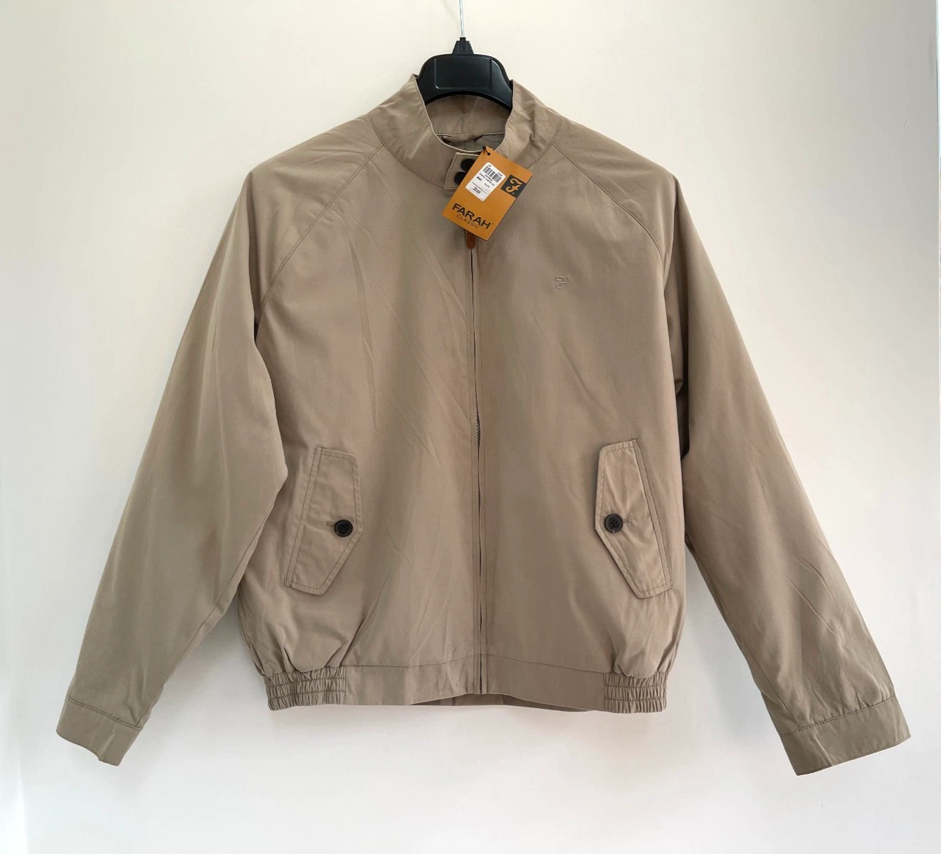 Farah Classic Jacket Bomber Coat Beige Harrington Padded Men's LARGE - BNWT
Opens in a new window or