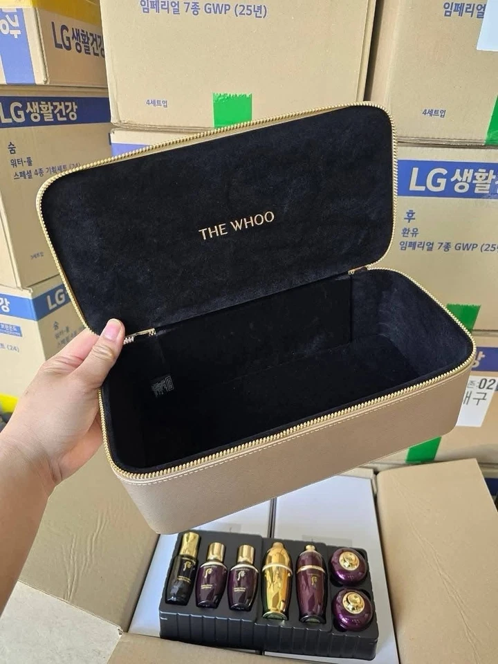 The History of Whoo Hwanyu Premium 7 piezas kit de regalo VIP (estuche de cuero) Foto 4 de 4