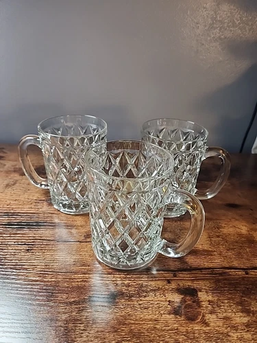 Vtg Paul Sebastian  24% Lead Crystal Criss Cross Glass Coffee Mugs Set Ot Three