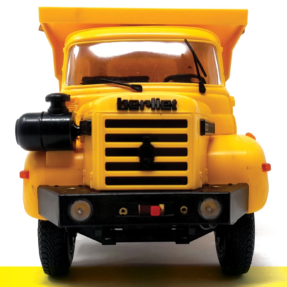 Camion Berliet GBH280 Cassone Gialla (Modello Originale 1976) -mont-blanc - 1/20 - Immagine 2 di 2