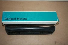 Gm 3945283 1968-1975 Corvette Centre Side Rail Lh Weatherstrip