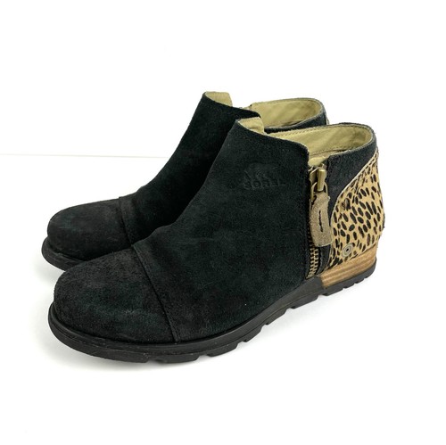 leopard print sorel boots
