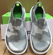 OOFOS Women’s Oomg Eezee Low Shoes Camo R3