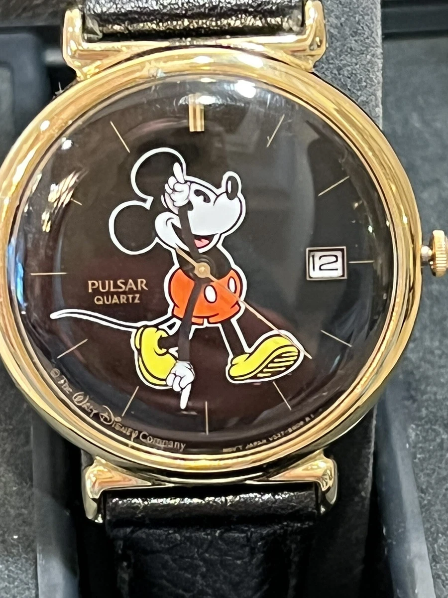 Pulsar mickey mouse best sale watch