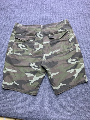 Levi's Signature Shorts Men's 40 Green Camo Outdoor Hiking Fishing Summer - Picture 10 of 16