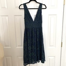 Lulus Sleeveless Fit and Flare Dress Lace Overlay Size XS Green