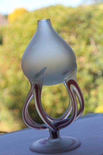 Josefina Krosno Frosted Graphite Art Glass Octopus Vase Reed Diffuser Oil Burner - Picture 8 of 12